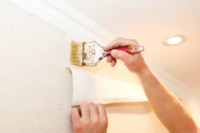 Pose de papier peint à Sivry-Courtry — revêtements muraux et toiles de verre